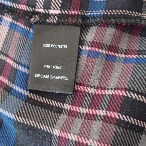 Torrid Harper Women’s 1X Pink Blue Plaid V-Neck Blouse Short Sleeve High Low Hem - Picture 3 of 6